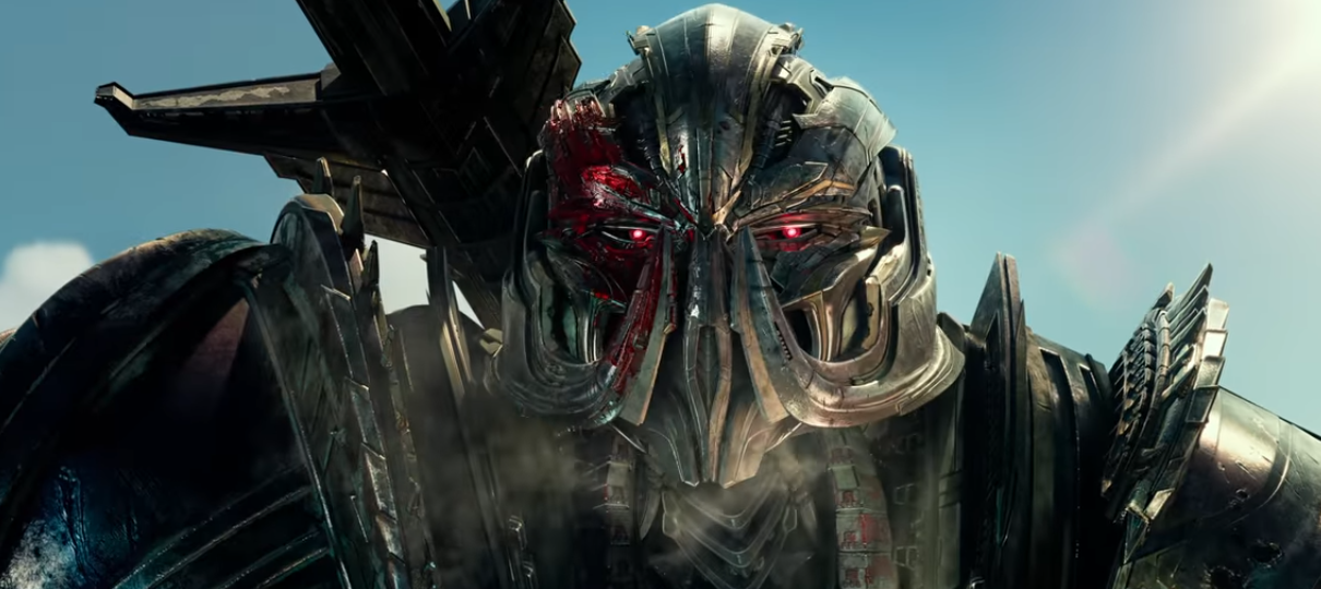 Transformers: O Último Cavaleiro | Dois mundos vão colidir no novo trailer; assista