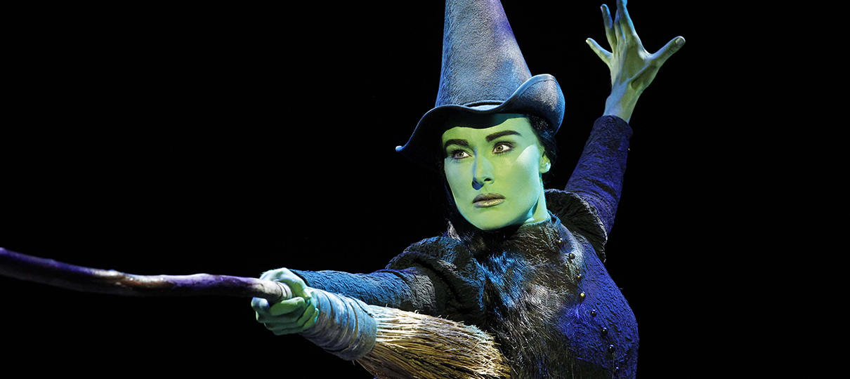 Nicole Scherzinger negocia para viver Elphaba na adaptação de Wicked para os cinemas