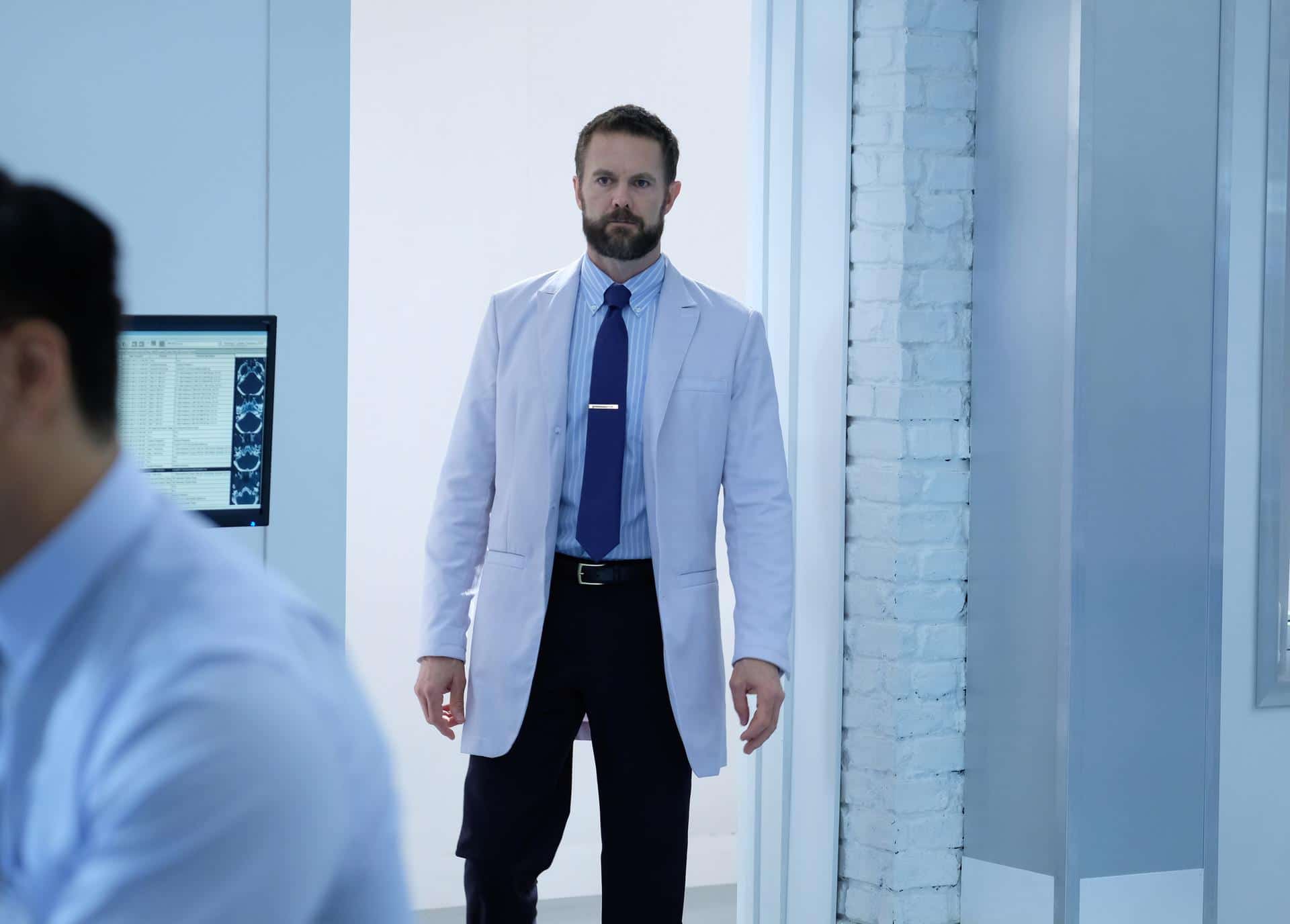 THE GIFTED:  Guest star Garret Dillahunt in the "A New World" episode of THE GIFTED airing Monday, Oct. 9 (9:00-10:00 PM ET/PT) on FOX.  ©2017 Fox Broadcasting Co.  Cr:  Eliza Morse/FOX