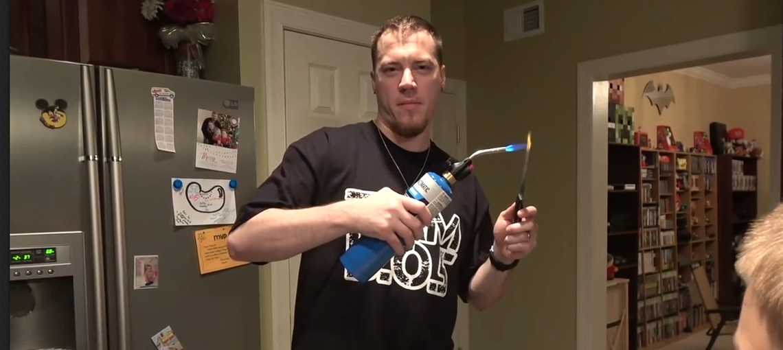 Pais perdem custódia de filhos após pegadinhas abusivas postadas no YouTube