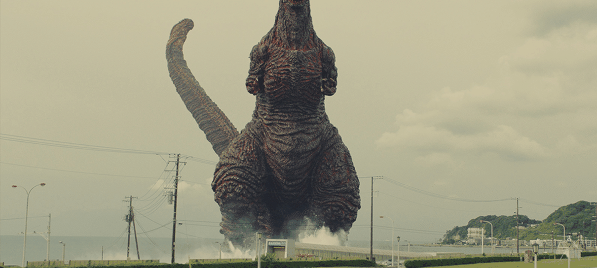 Fuja do EVA-01 e do Godzilla em City Shrouded in Shadow