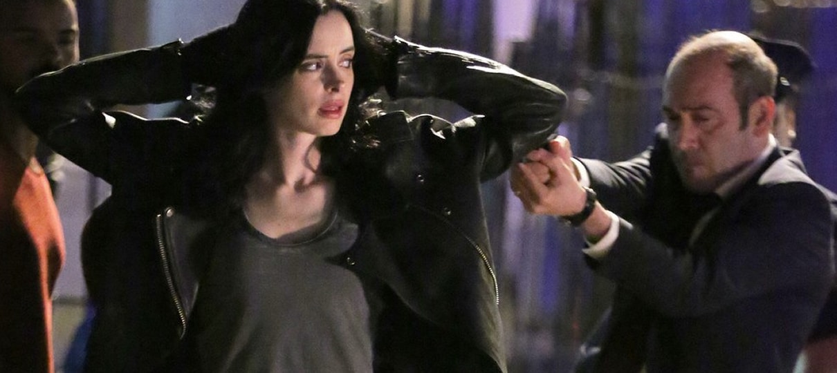 Jessica Jones | Trish e Jessica têm problemas com a polícia em fotos da nova temporada