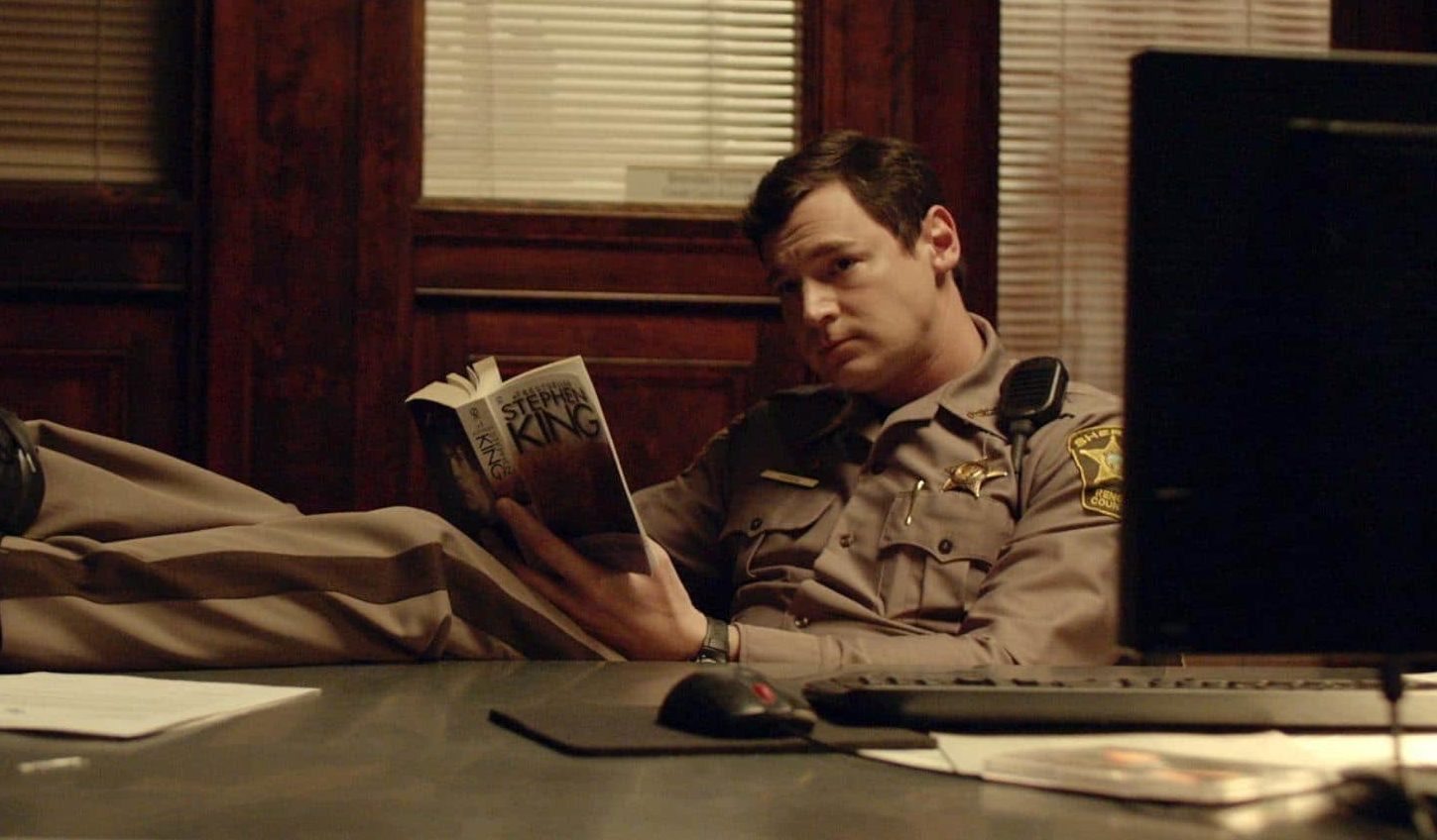 Shimmer Lake | Trailer de filme original da Netflix revela mistérios de uma cidade pequena