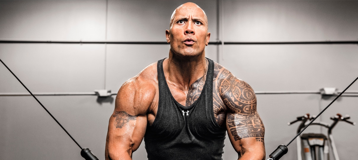 Universal quer Dwayne Johnson como e Angelina Jolie no Dark Universe [RUMOR]