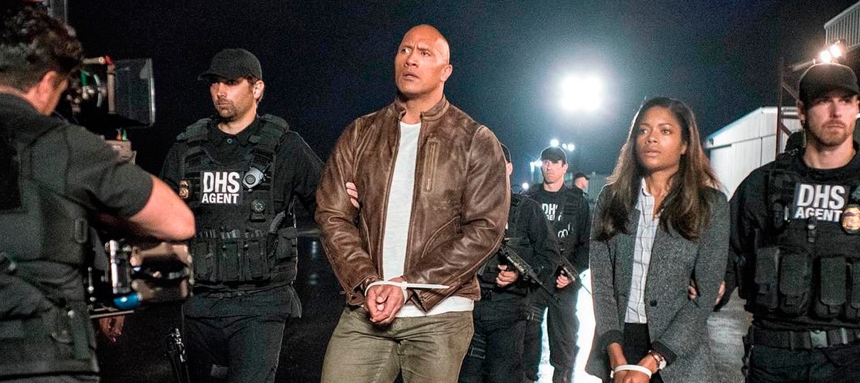 Rampage | The Rock e Naomie Harris estão presos na nova foto do live-action