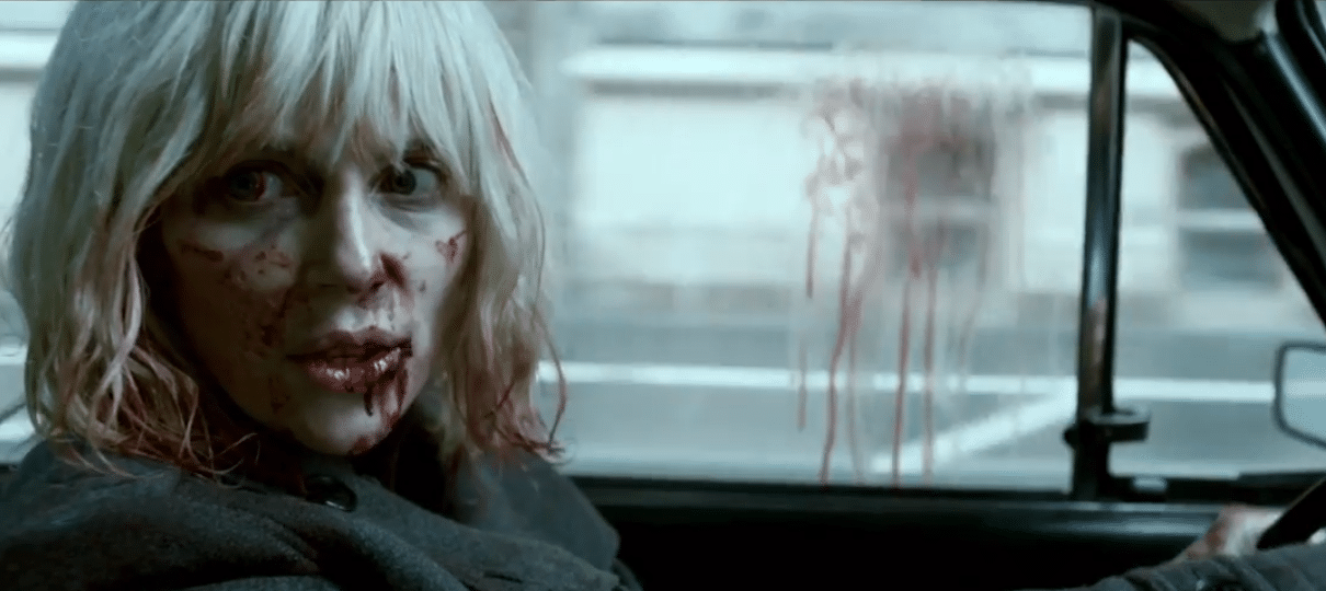 Atômica | Charlize Teron chuta bundas ao som de Sweet Dreams no trailer final; veja