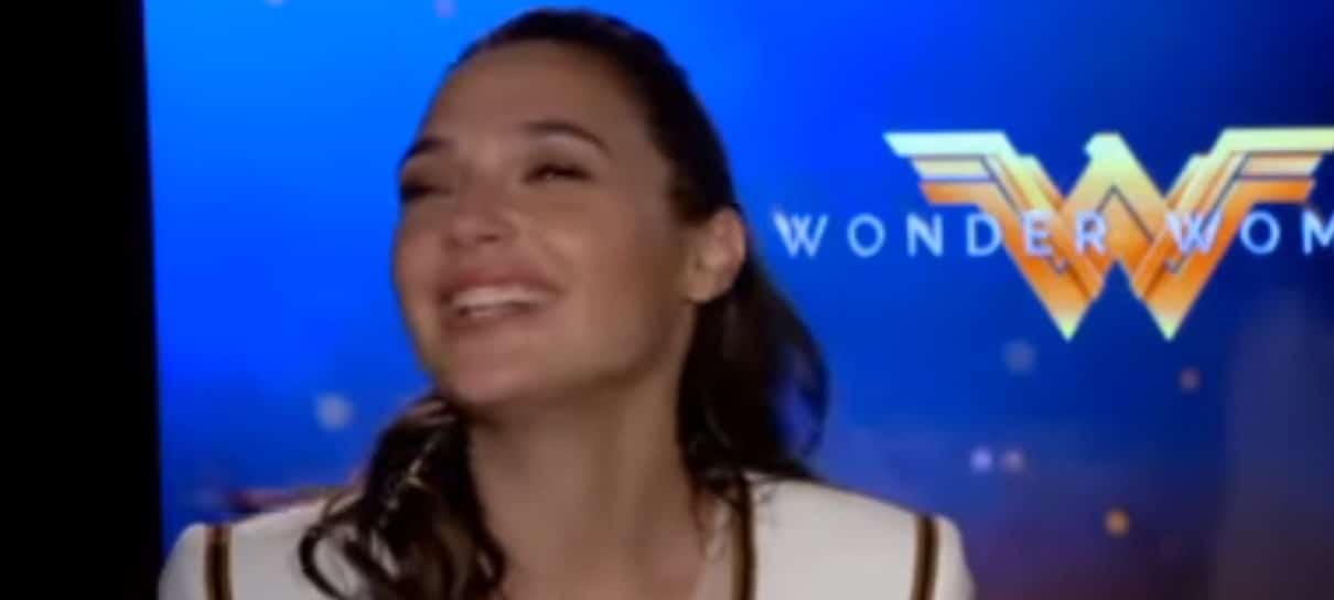 Mulher-Maravilha | Gal Gadot canta música para aqueles que criticaram seus peitos