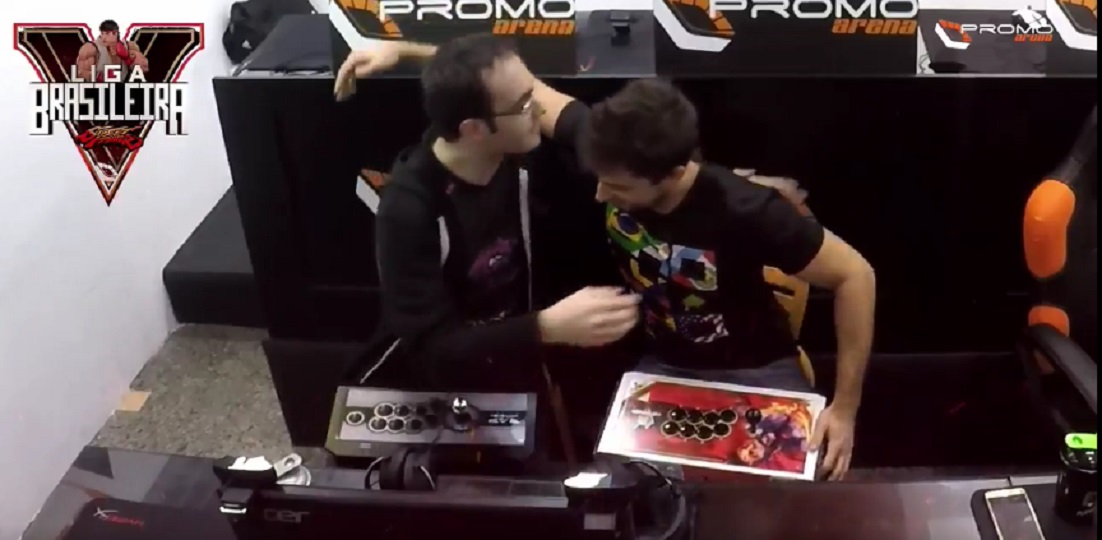 Brolynho é campeão da Liga Brasileira de Street Fighter V