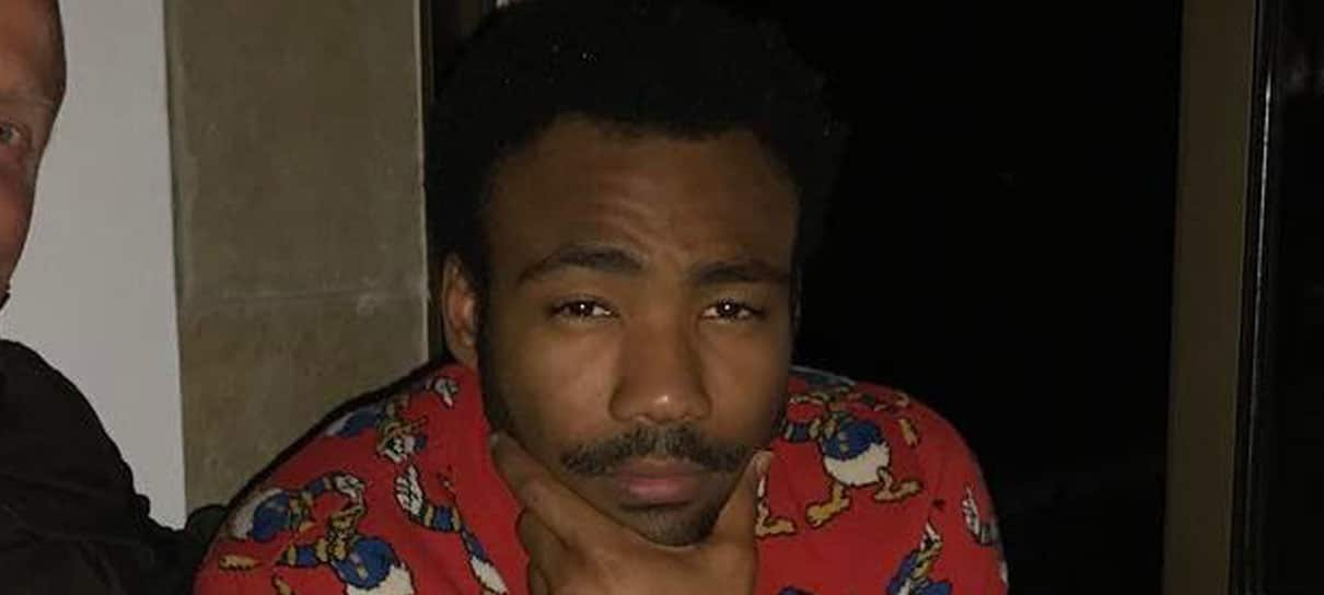 Han Solo | Donald Glover aparece em foto com o clássico bigode do Lando