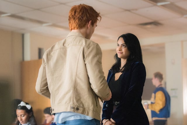 Riverdale -- "A Kiss Before Dying" -- Image Number: RVD201b_0334.jpg -- Pictured (L-R): KJ Apa as Archie Andrews and Camila Mendes as Veronica Lodge -- Photo: Dean Buscher/The CW -- ÃÂ© 2017 The CW Network. All Rights Reserved