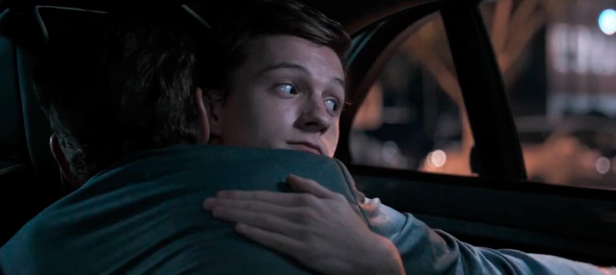 Homem-Aranha: De Volta ao Lar | Peter e Stark preparam desculpa para Tia May em novo clipe