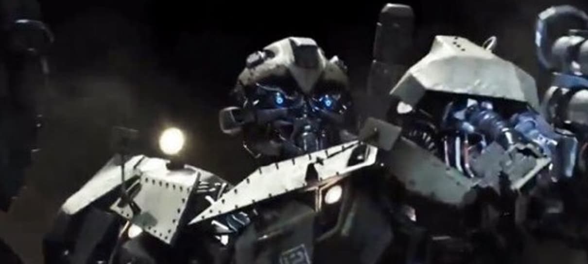 Transformers: O Último Cavaleiro | Bumblebee da Segunda Guerra Mundial aparece em foto