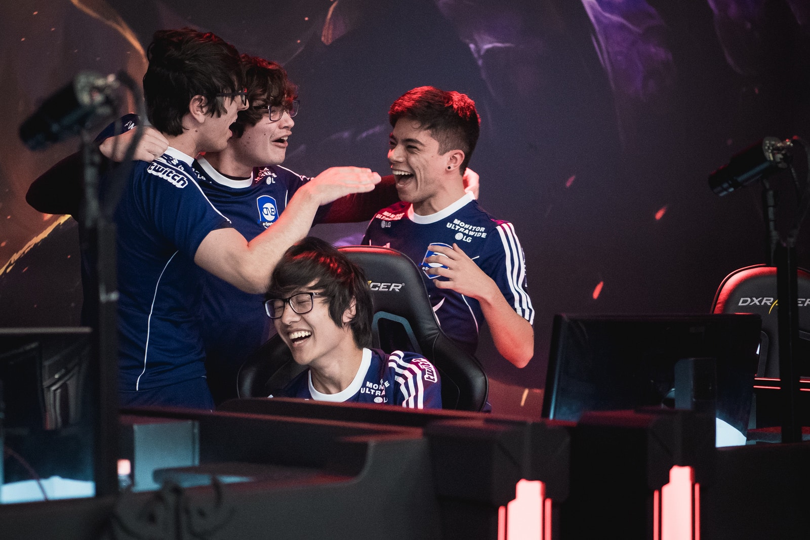 League of Legends | CNB e ProGaming empatam, T Show é rebaixada e RED Canids vence