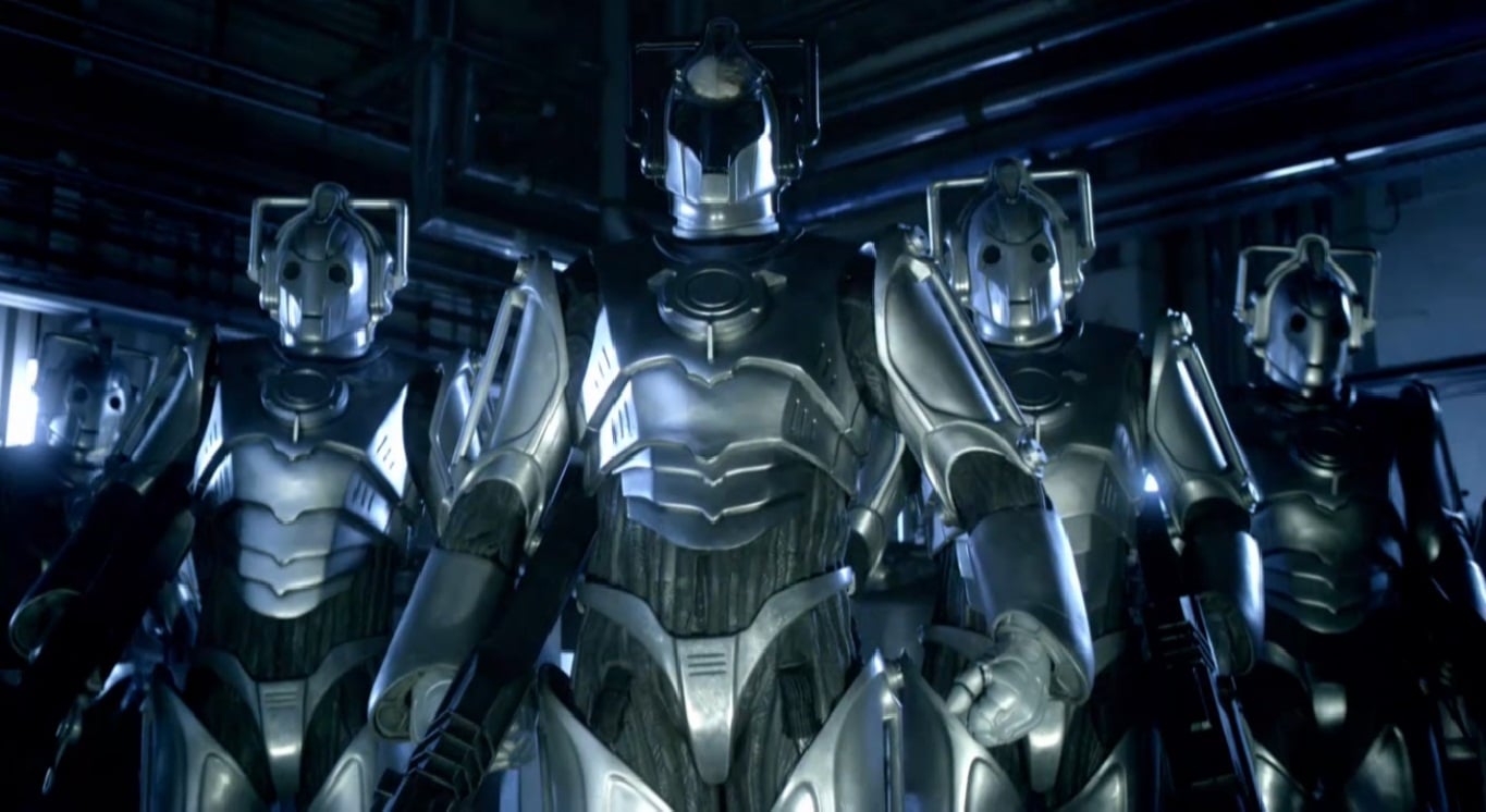 Doctor Who | Vídeo dos Cybermen explodindo dá um upgrade glorioso no seu dia