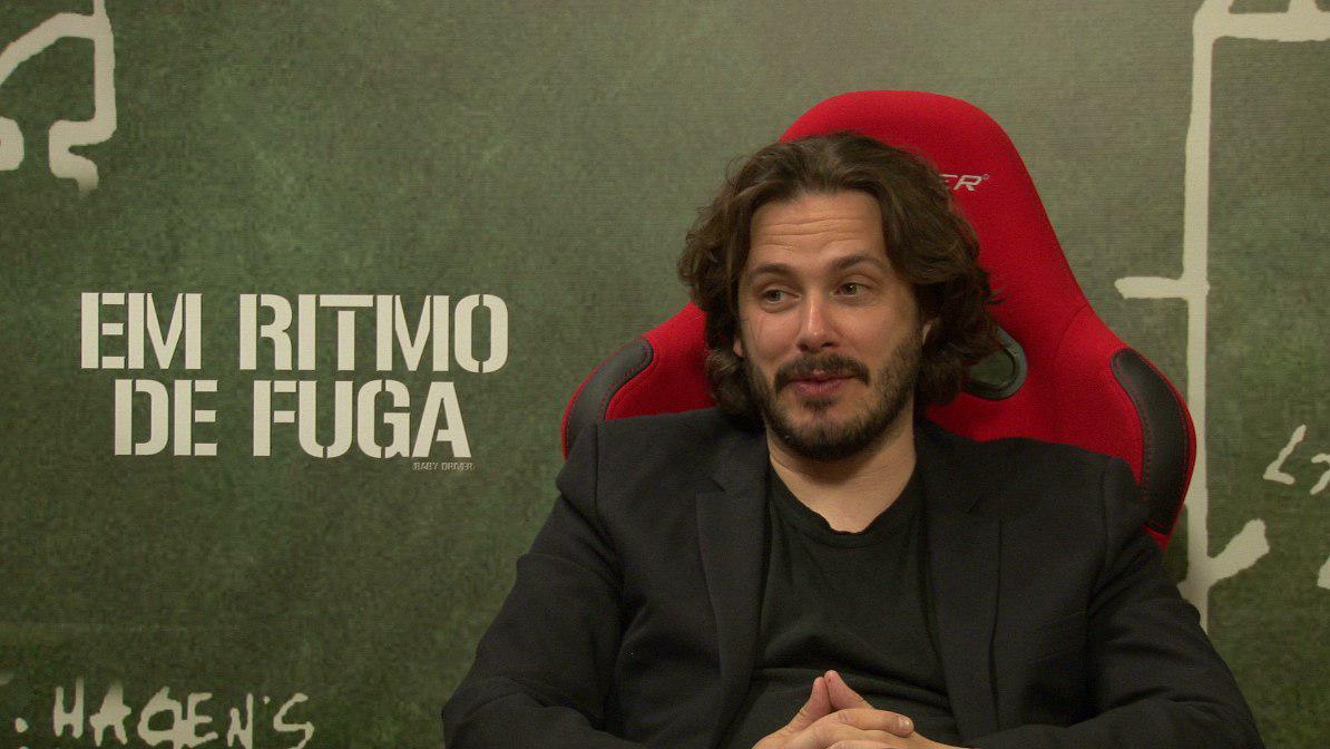 Edgar Wright e Ansel Elgort falam sobre músicas e curiosidades de Em Ritmo de Fuga