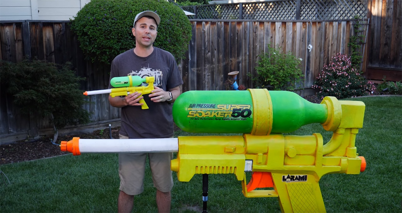Pistola de água feita por ex-engenheiro da NASA não está para brincadeiras