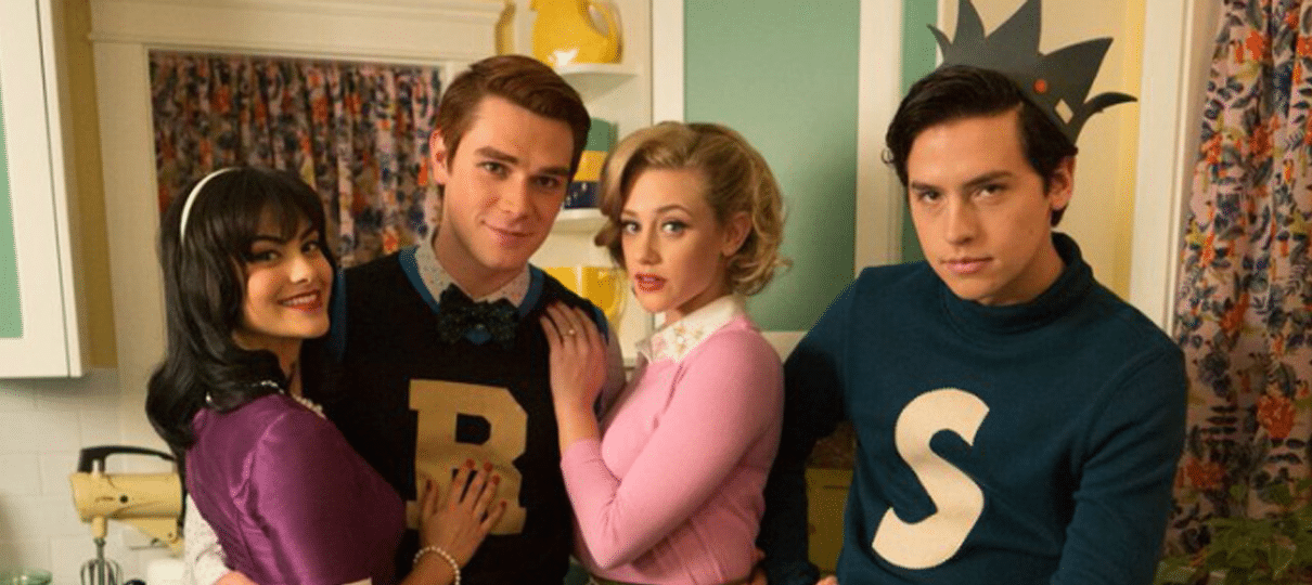 Riverdale | Segunda temporada começa a ser gravada; veja as fotos de bastidores