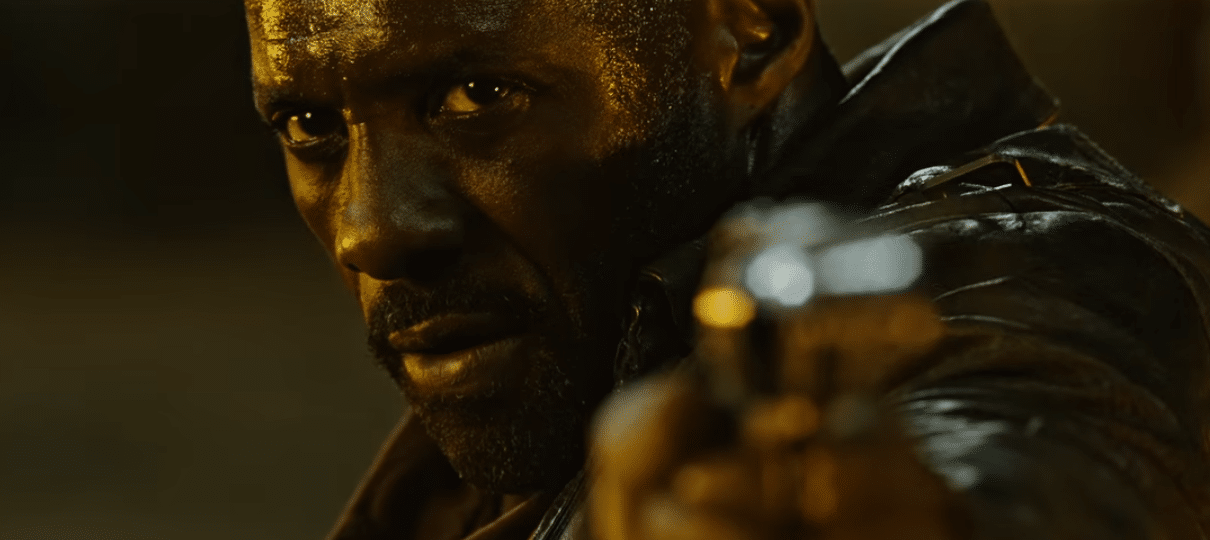 A Torre Negra | Pistoleiro fica cara a cara com Homem de Preto em novo trailer