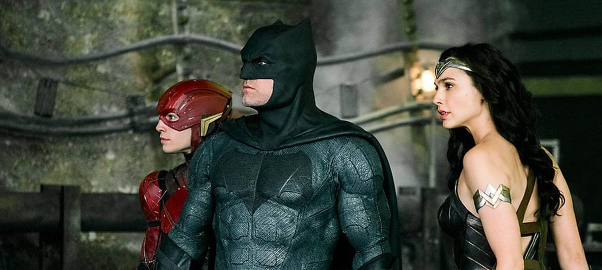 Liga da Justiça | Mulher-Maravilha, Batman e Flash se reúnem em nova foto