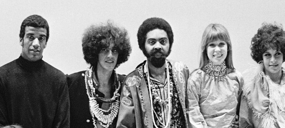 Netflix vai produzir série brasileira ambientada nos anos 60