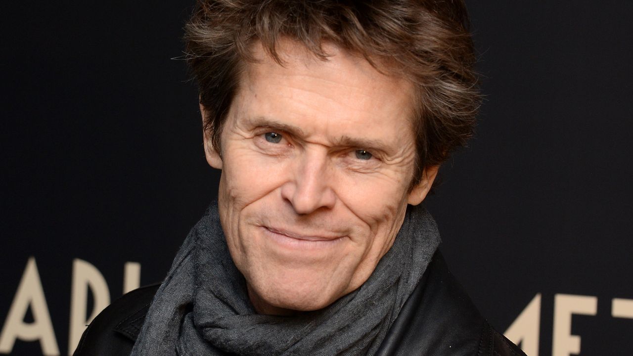 Willem Dafoe fala sobre a polêmica entre streaming e cinema tradicional