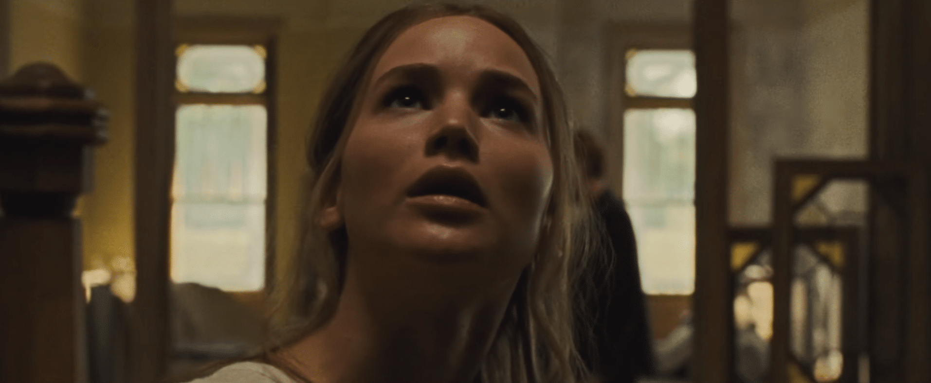 Mãe! | Teaser mostra que mesmo andar pela sua própria casa pode ser horripilante