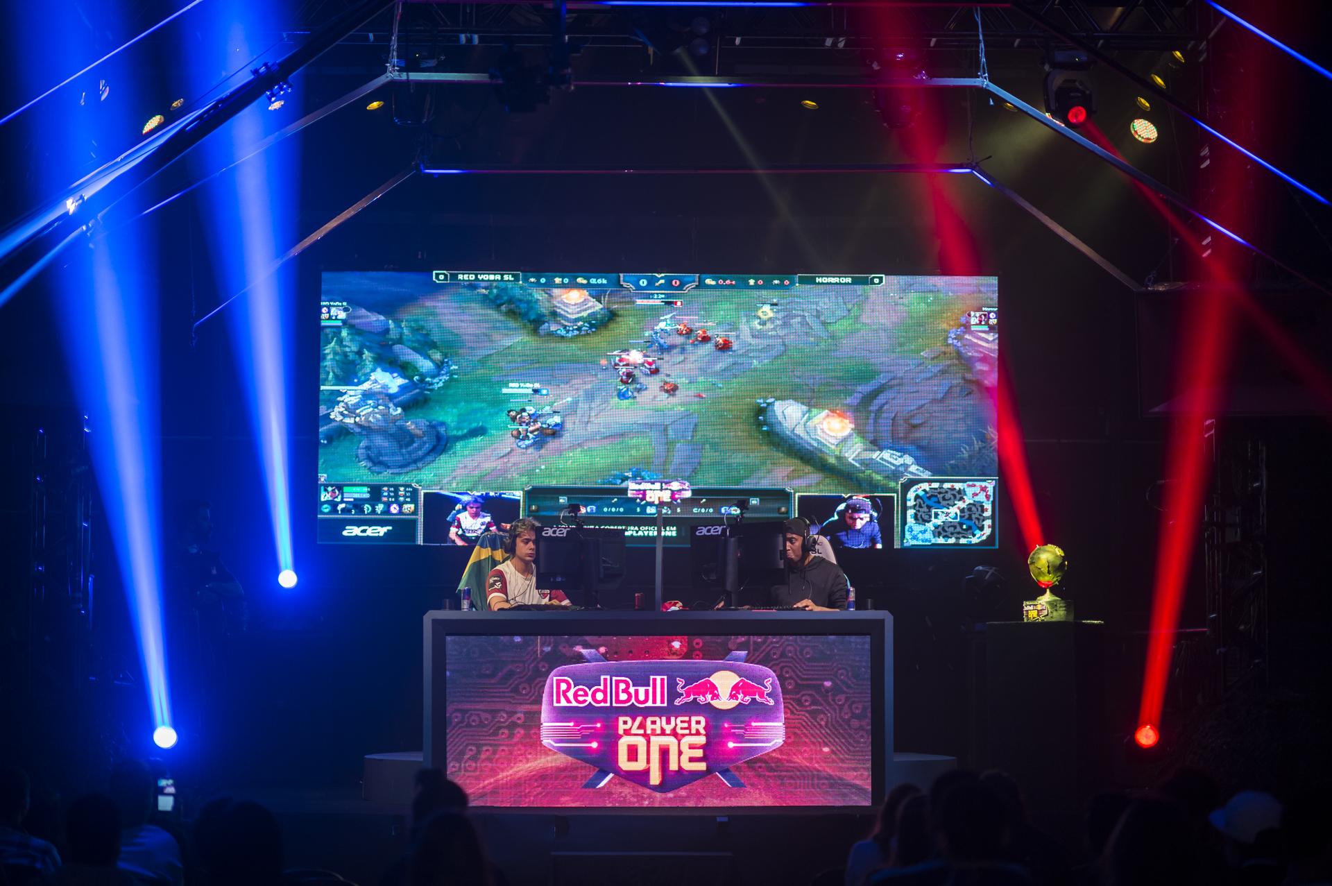 Red Bull Player One dará a amadores a oportunidade de viver 1 semana de pro player