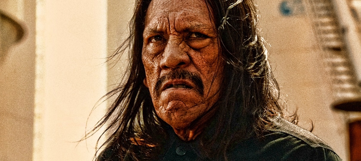 Danny Trejo critica Tom Cruise por fazer as próprias cenas de ação