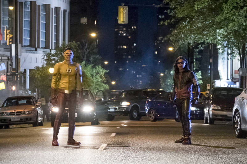 The Flash -- "The Flash Reborn" -- Image Number: FLA401a_0196b.jpg -- Pictured: Keiynan Lonsdale as Kid Flash and Carlos Valdes as Vibe -- Photo: Katie Yu/The CW -- ÃÂ© 2017 The CW Network, LLC. All rights reserved.
