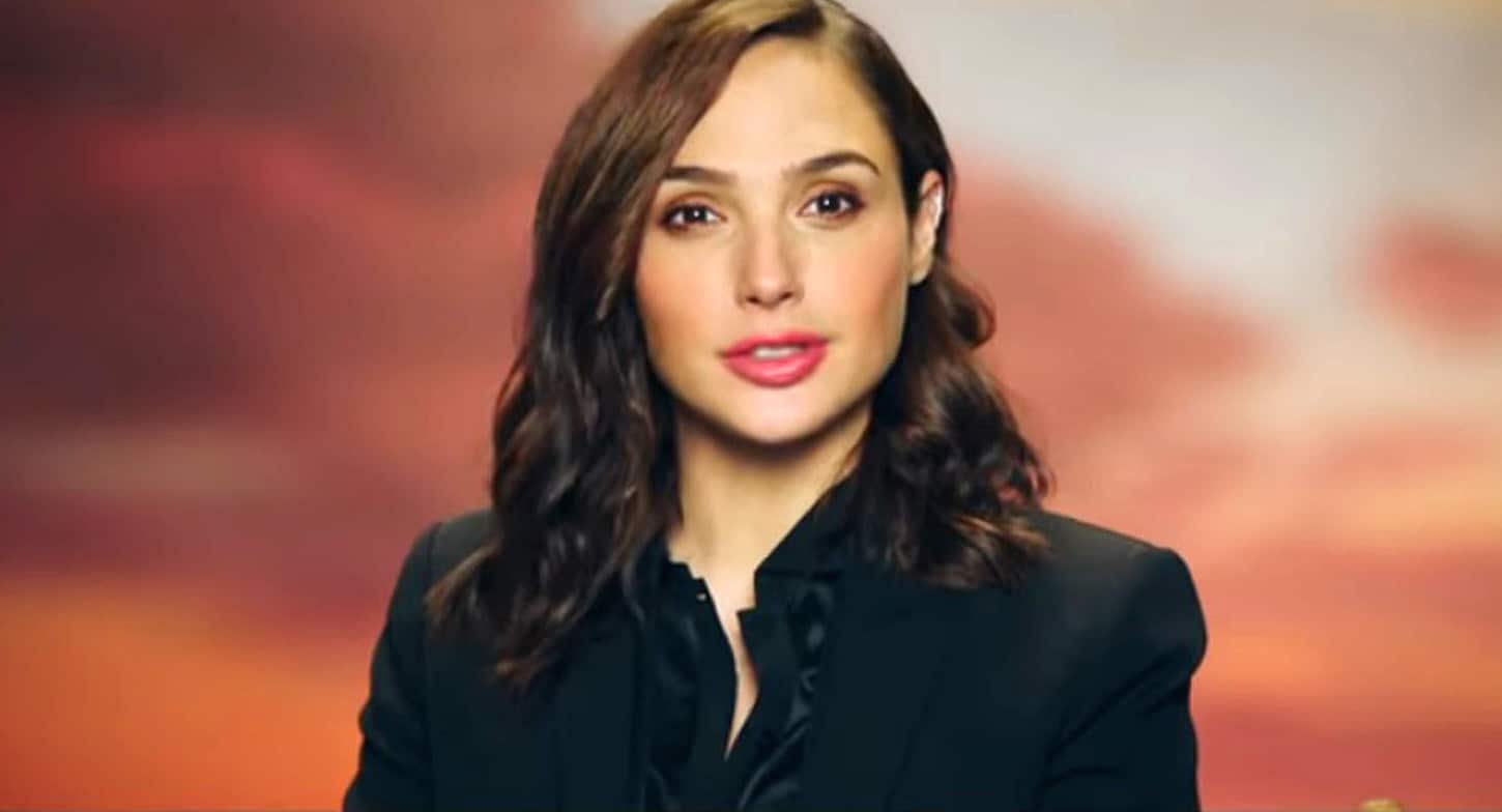Gal Gadot vai apresentar o Saturday Night Live