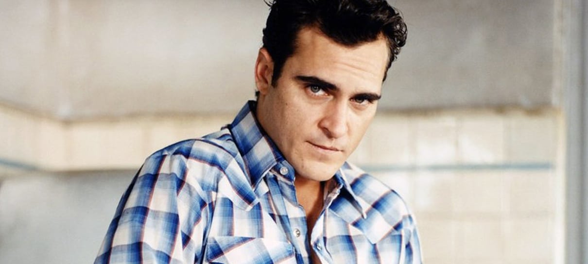 Darren Aronofsky queria Joaquin Phoenix em seu filme do Batman