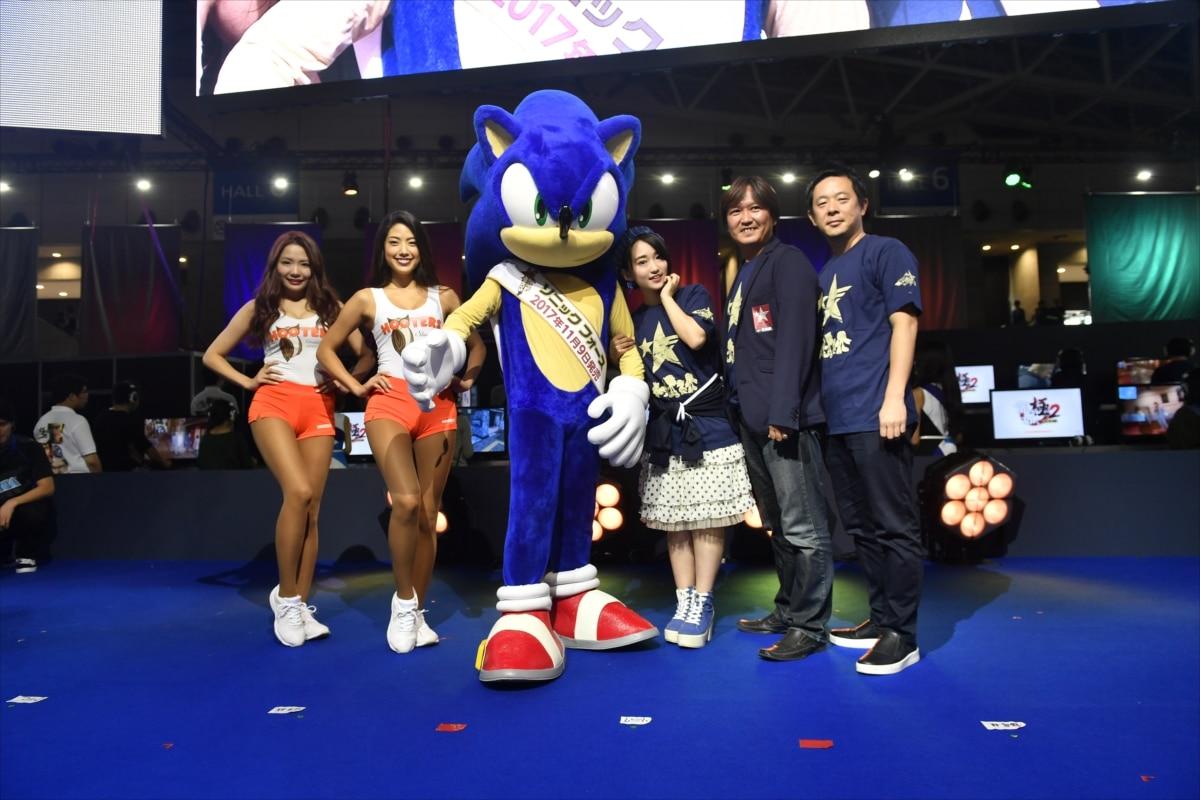 Sonic anuncia parceria com lanchonete Hooters e não estamos entendendo mais nada