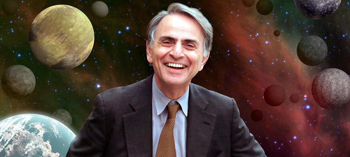 Escrito por Carl Sagan, “Cosmos” ganha data para retornar às livrarias brasileiras
