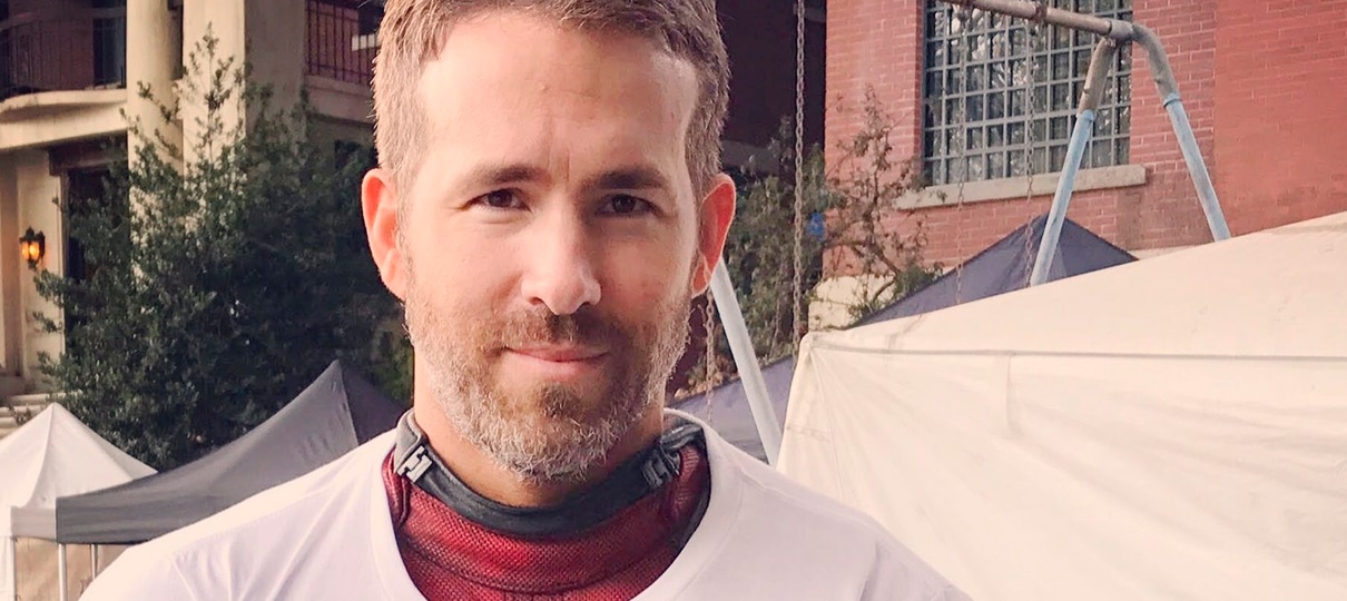 Ryan Reynolds encarna Deadpool e pede doações para as vítimas dos furacões Harvey e Irma