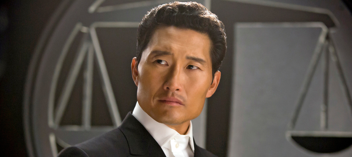 Hellboy | Daniel Dae Kim ensaia cena de ação em novo vídeo