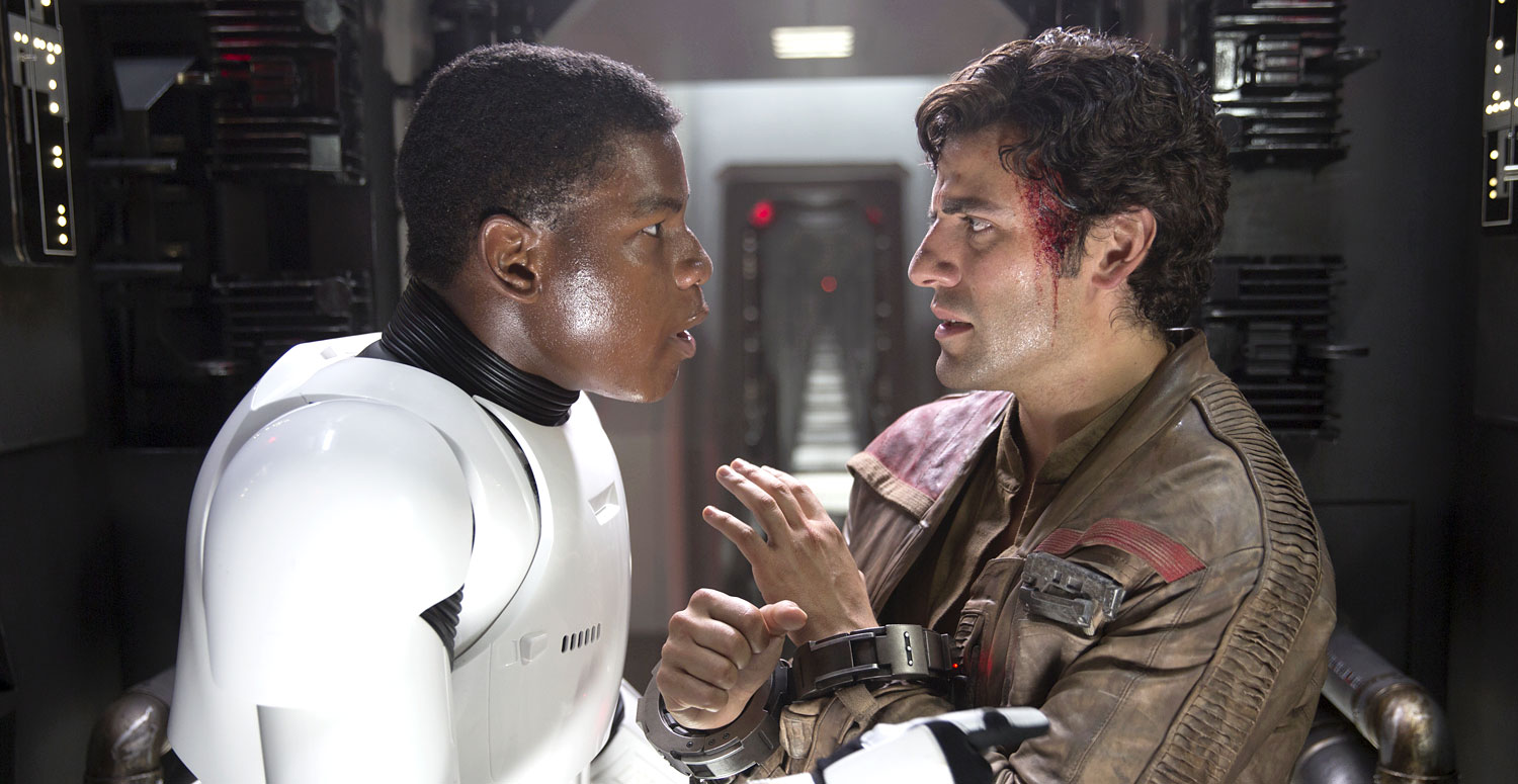 Star Wars | “Ele está sempre olhando apaixonado”, diz John Boyega sobre relação com Poe