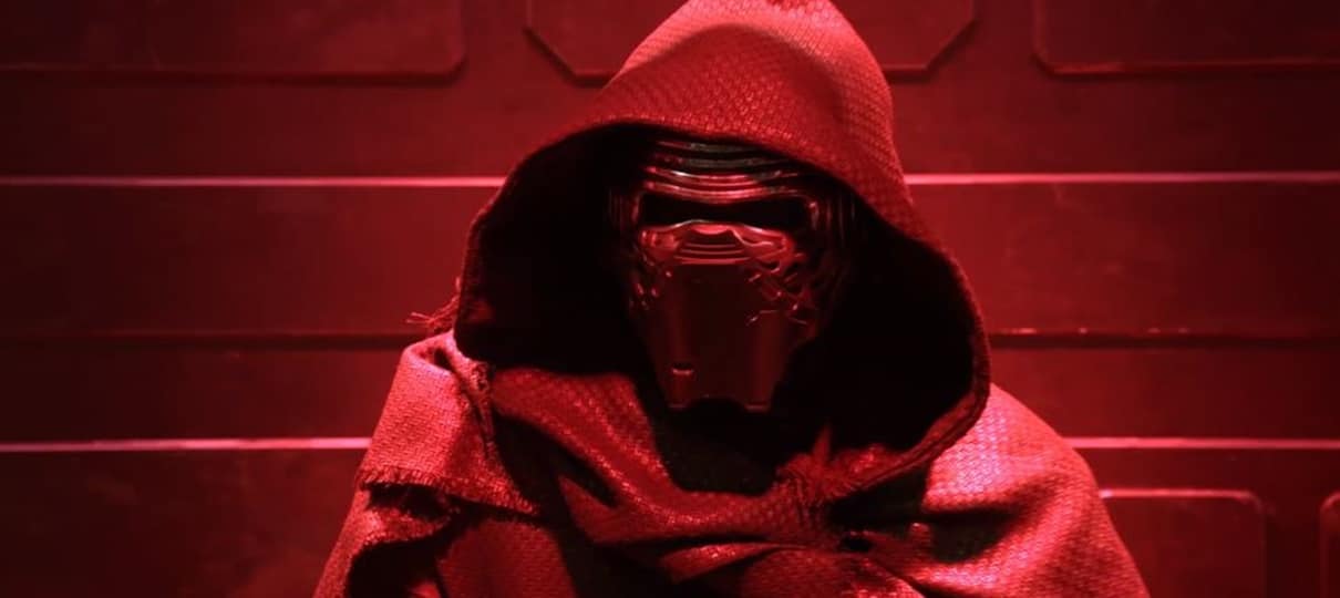 Star Wars | Kylo Ren e Stormtroppers perseguem fãs no estande da franquia na NYCC; veja
