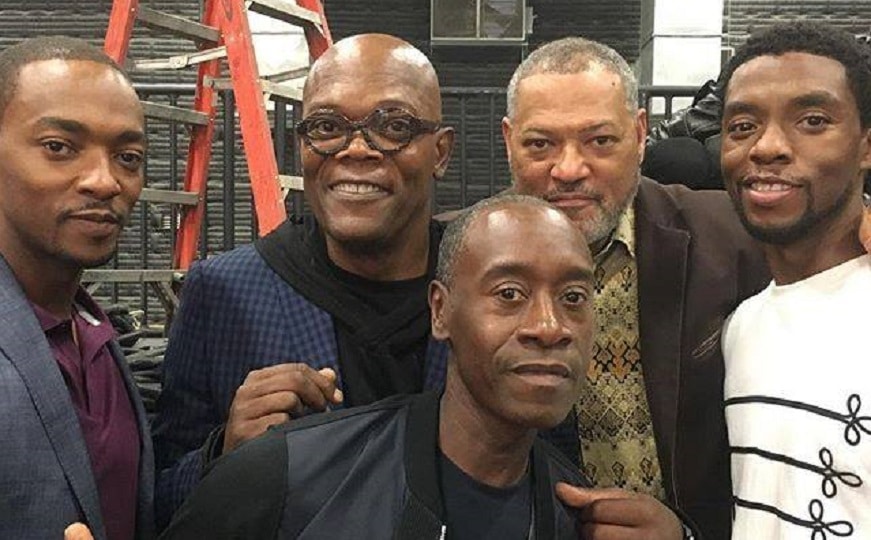 Samuel L. Jackson posta foto zoando junto com Lawrence Fishburne e atores da Marvel