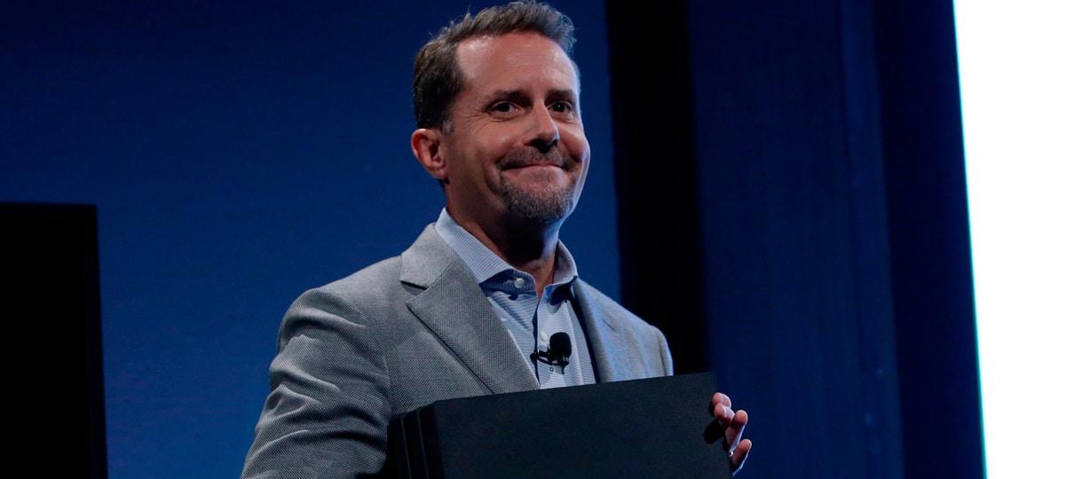 Andrew House deixa a presidência da PlayStation após 27 anos na Sony