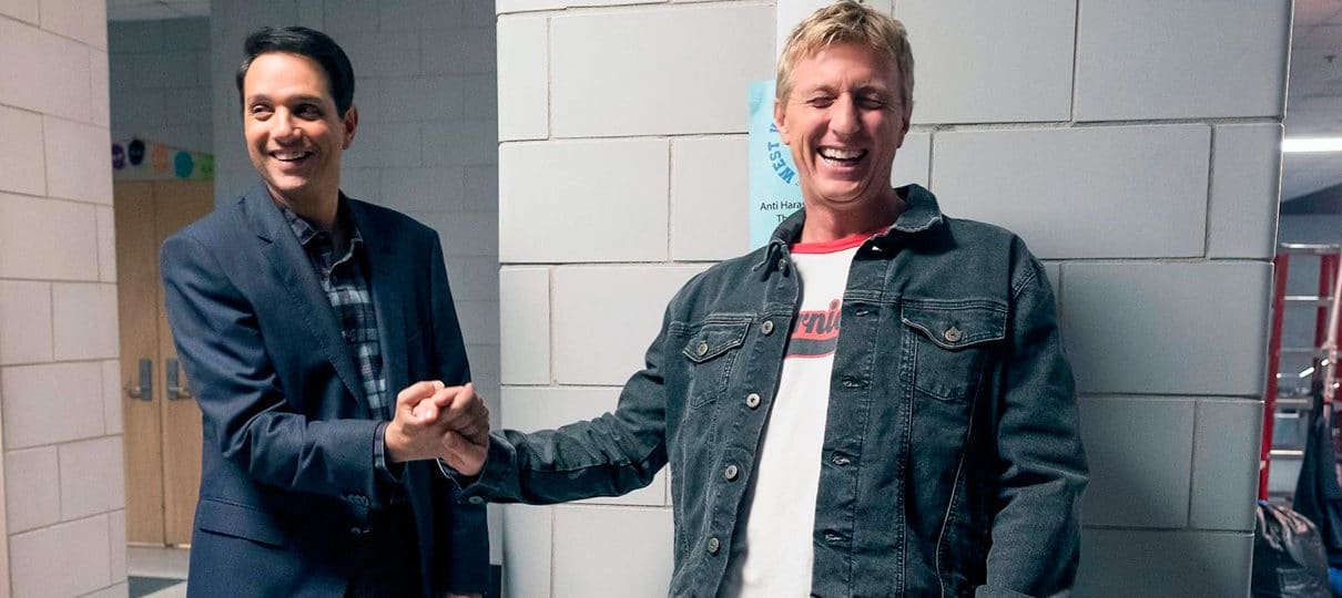 Séries TV Show BR on X: O elenco de Cobra Kai nos bastidores da