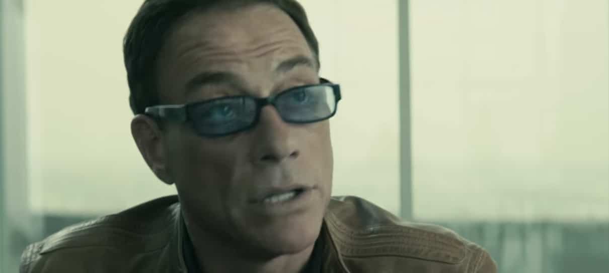 Jean-Claude Van Johnson | Brucutu volta ao jogo no trailer da série