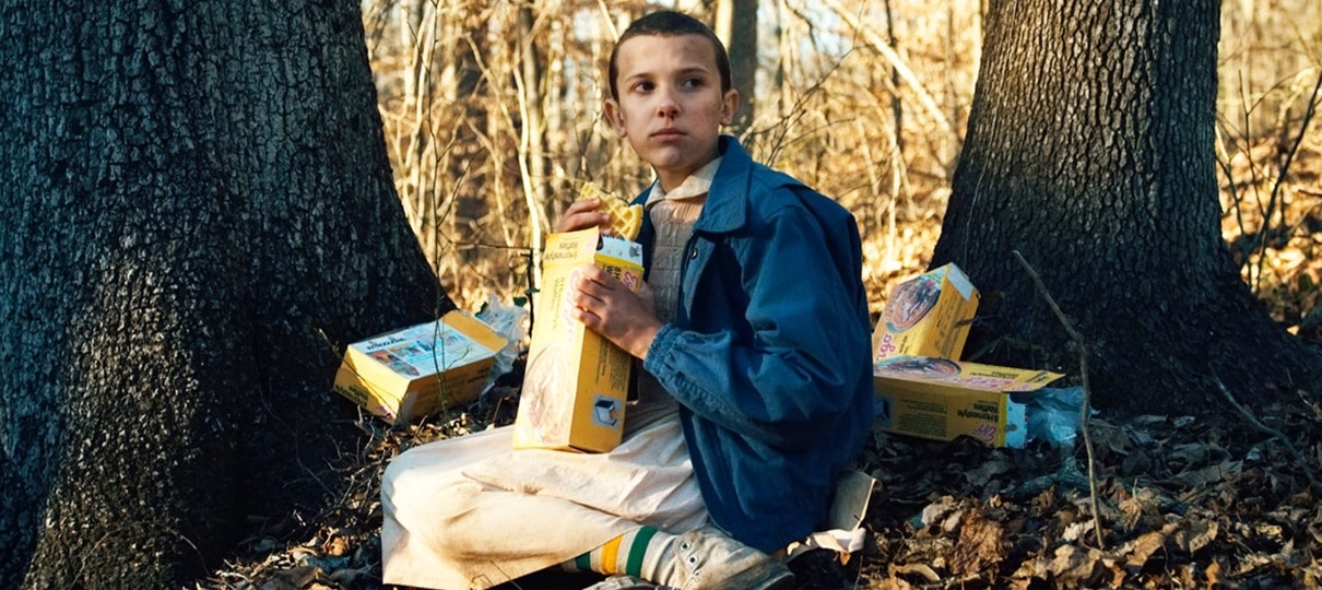 Stranger Things | Essas caixas de waffles viram bolsa, lanterna e até em uma caixa de som!