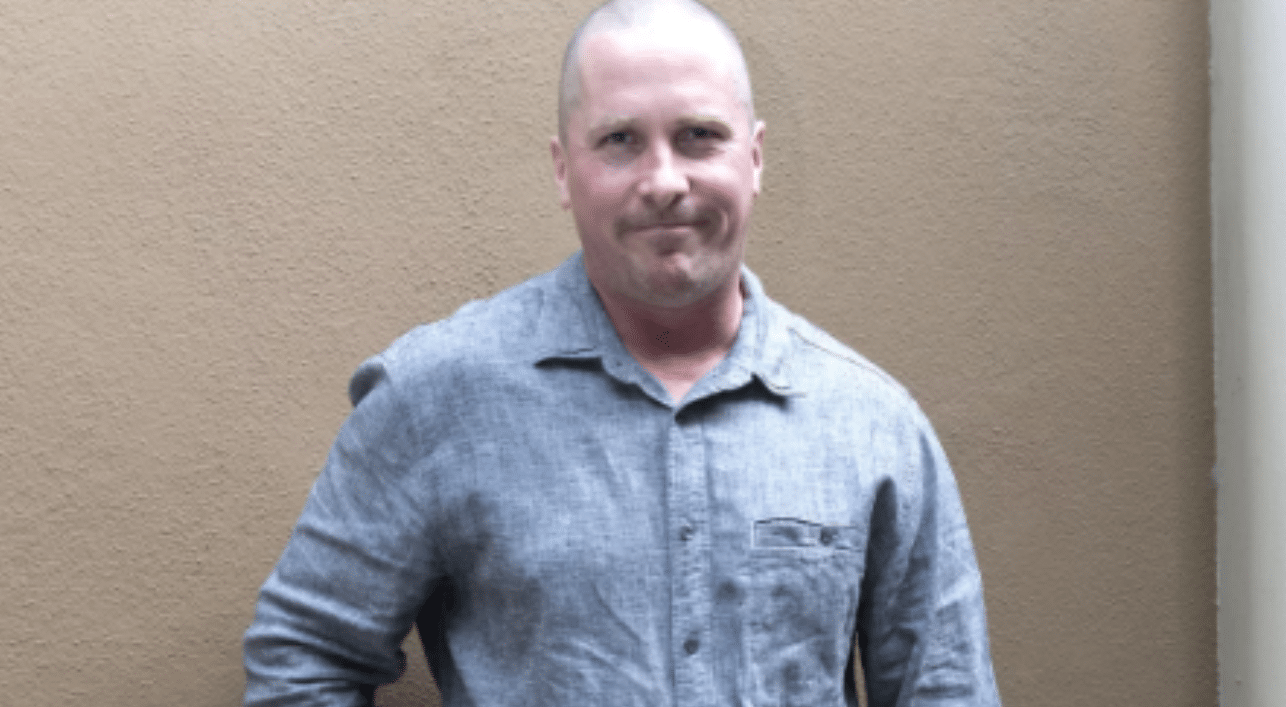 Christian Bale aparece irreconhecível para viver vice-presidente norte americano