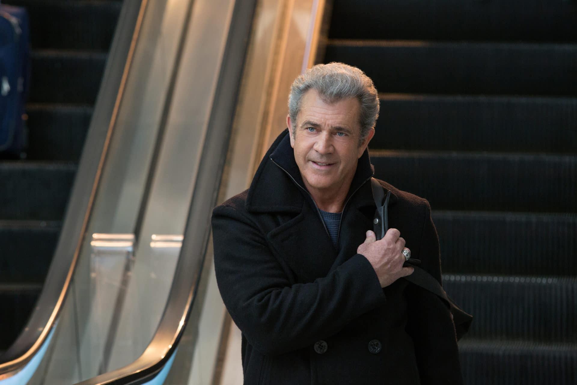 Pai em Dose Dupla 2 | Mel Gibson entra em uma furada em novo trecho do filme