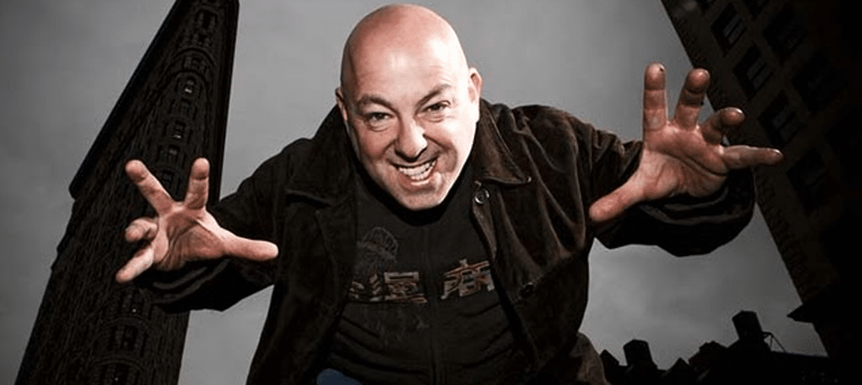 Brian Michael Bendis deixa a Marvel e fecha contrato com a DC Comics