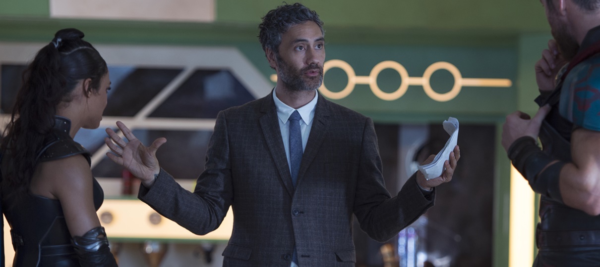 Além de dirigir, Taika Waititi interpretou quatro papéis em Thor: Ragnarok