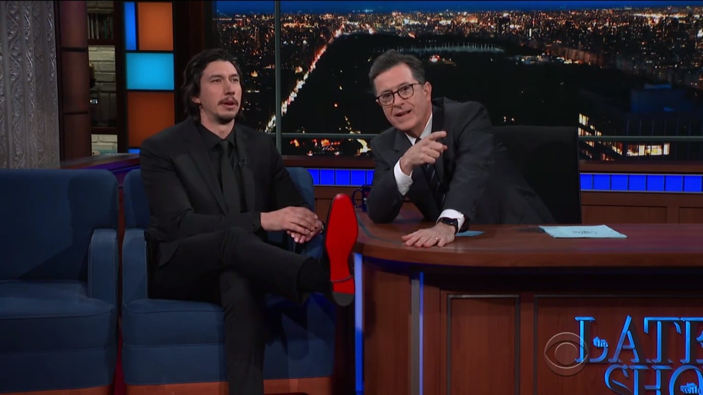 Zoeira das Estrelas: Adam Driver e Stephen Colbert "recriam" cena de Star Wars com bonecos