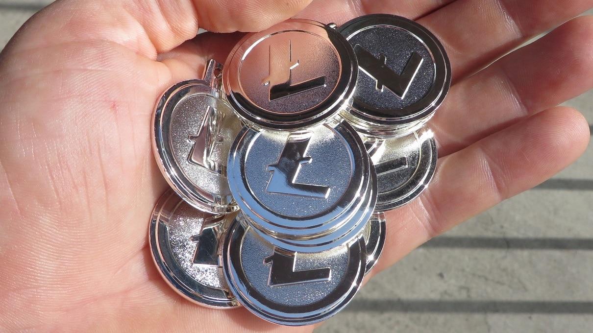 Criador da Litecoin vende todas as suas moedas virtuais