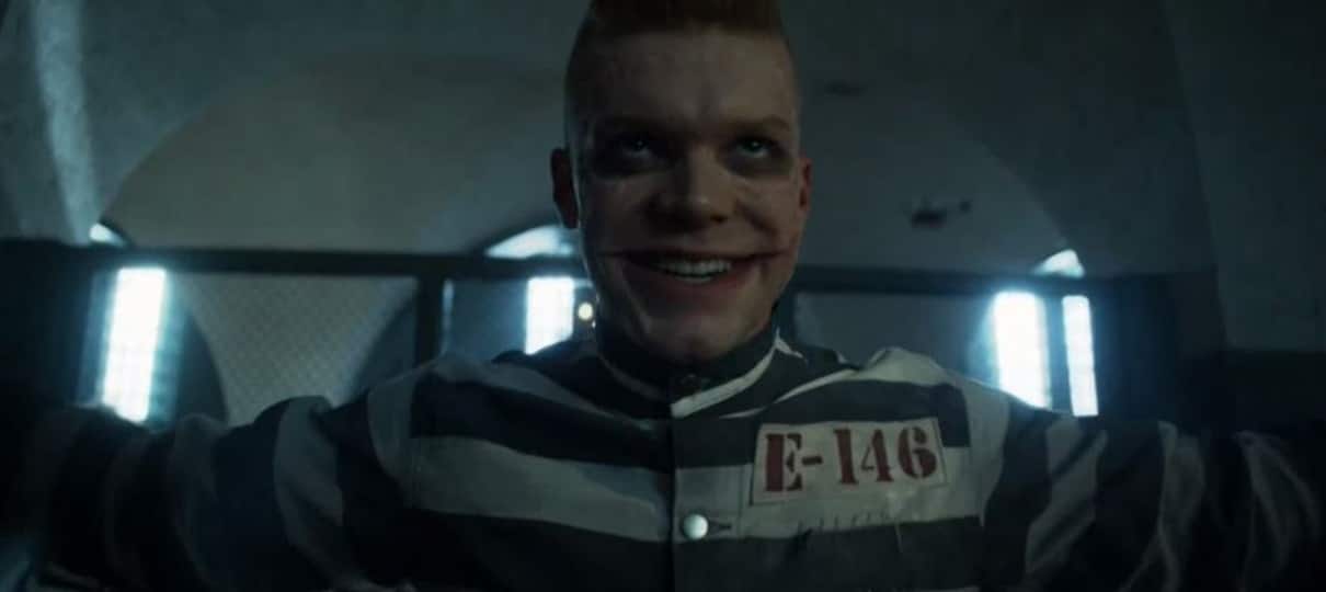 Gotham | Jerome está mais Coringa do que nunca em novo vídeo promocional; assista