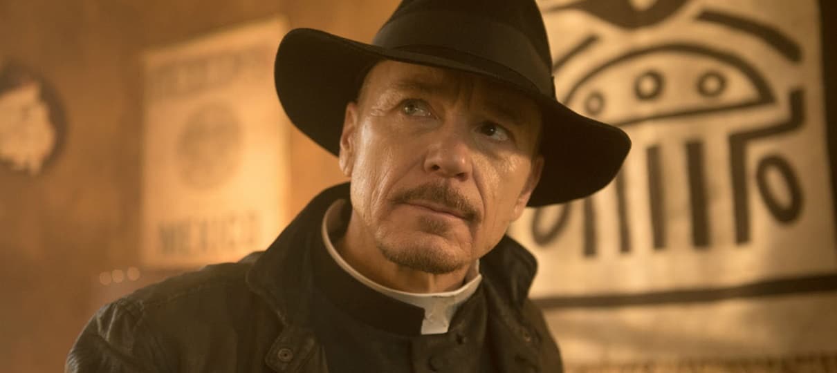 O Exorcista | Showrunner responde as reclamações de fãs sobre beijo gay